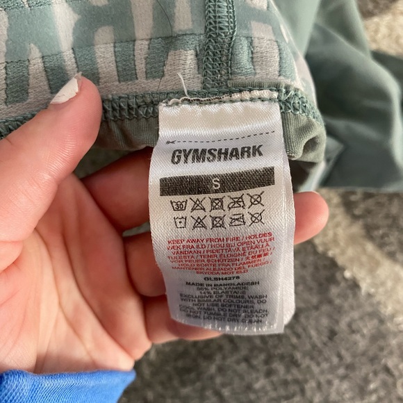 gymshark short workout shorts size S - Picture 3 of 3